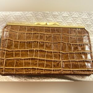 NEW Women’s ABAS croc embossed patent leather brown clutch wallet. Gold hdwr